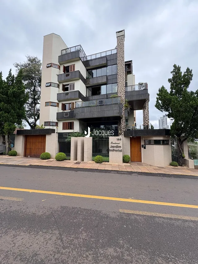 Apartamento com 3 dormitórios
