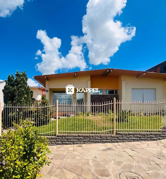Casa com 4 dormitórios