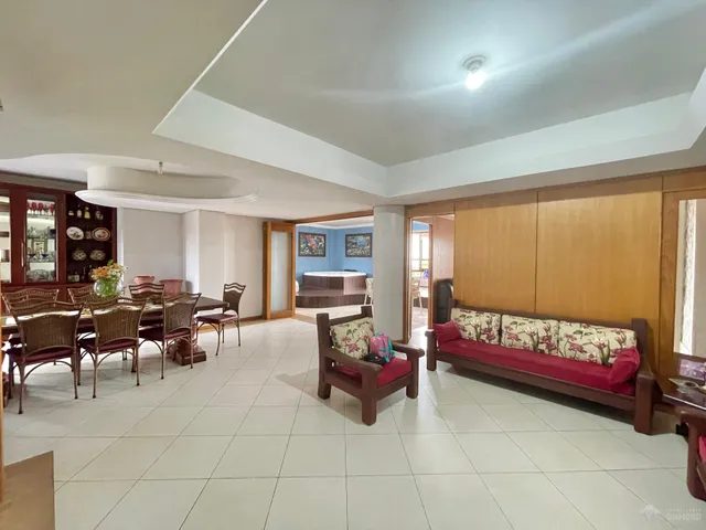Apartamento com 4 dormitórios, foto 2