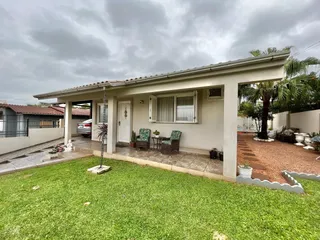 Casa com 3 dormitórios, foto 1