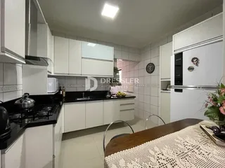 Apartamento com 2 dormitórios, foto 4