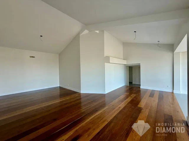 Casa com 4 dormitórios, foto 4