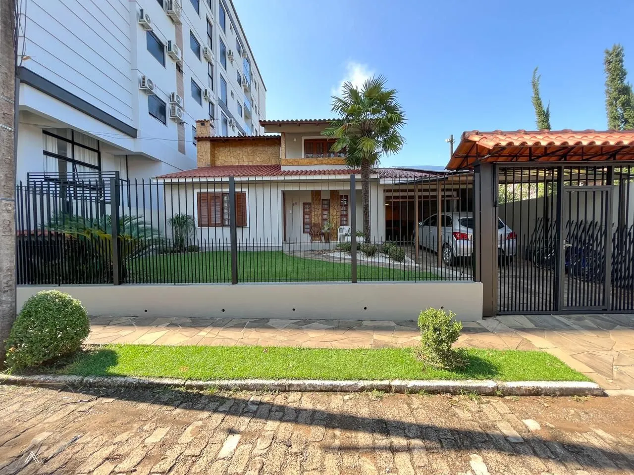 Casa com 3 dormitórios, foto 1