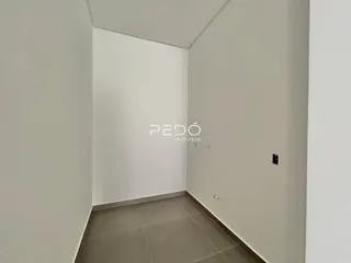Foto de um corredor interno de um imóvel em Lajeado.