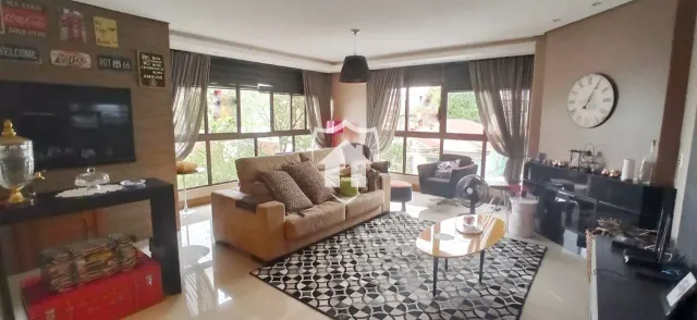 Apartamento com 3 dormitórios, foto 2