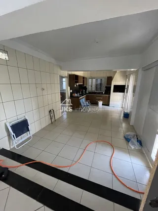 Casa com 4 dormitórios, foto 3