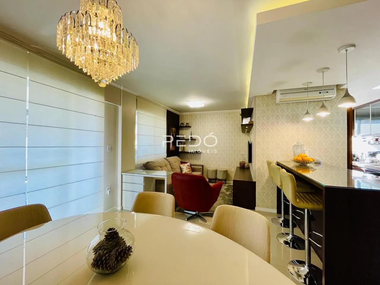 Apartamento com 2 dormitórios, foto 1