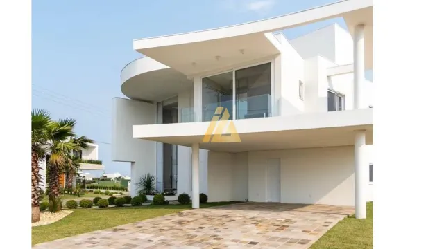 Casa com 4 dormitórios, foto 2