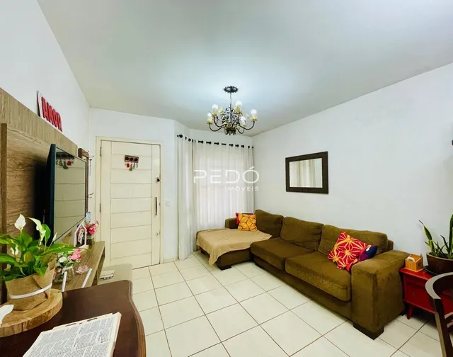 Casa com 2 dormitórios
