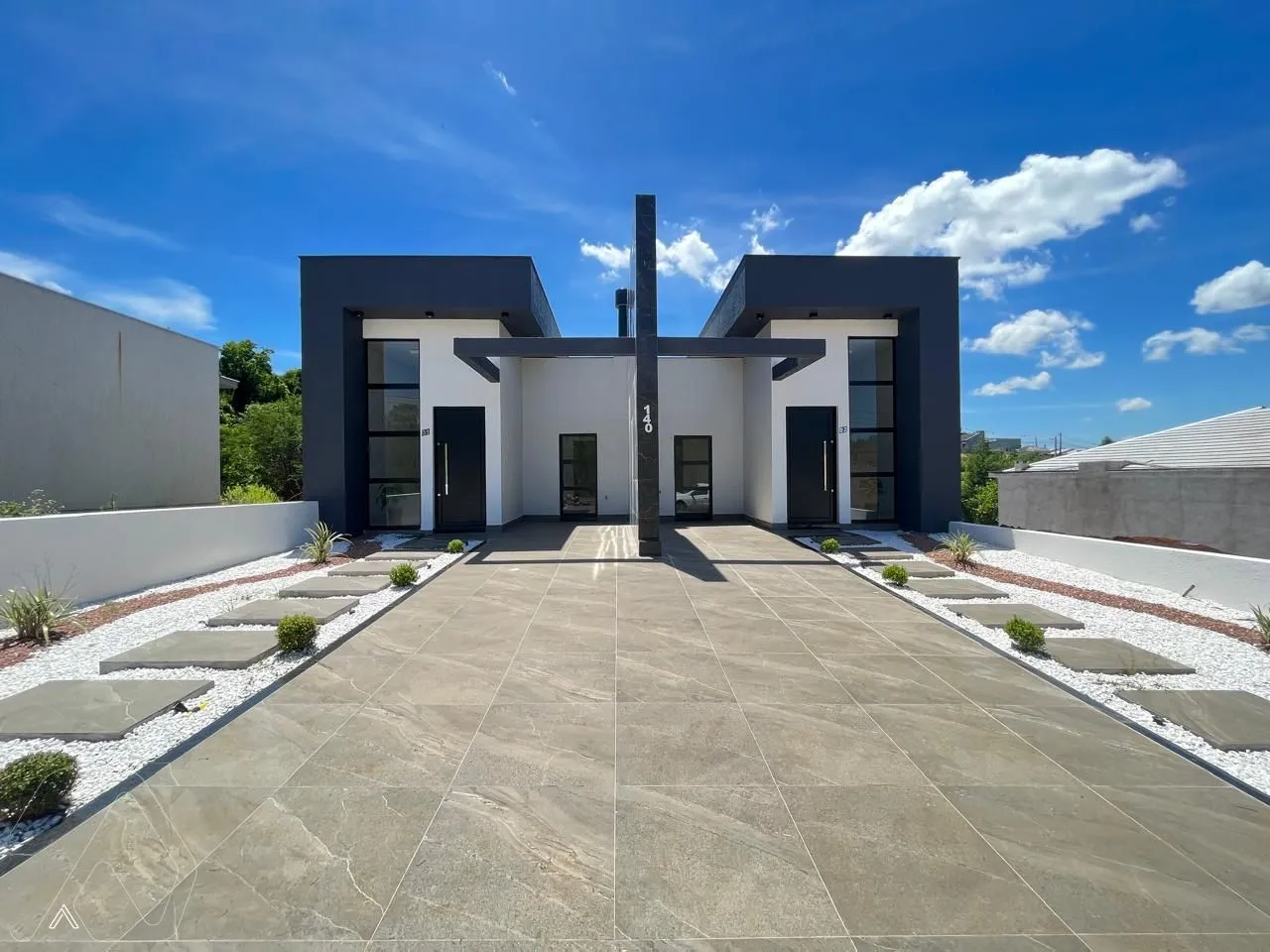 Casa geminada com 3 dormitórios, foto 1