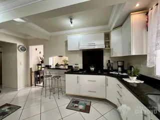 Casa com 4 dormitórios, foto 5