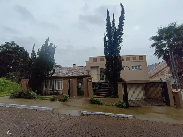 Casa com 5 dormitórios, foto 2