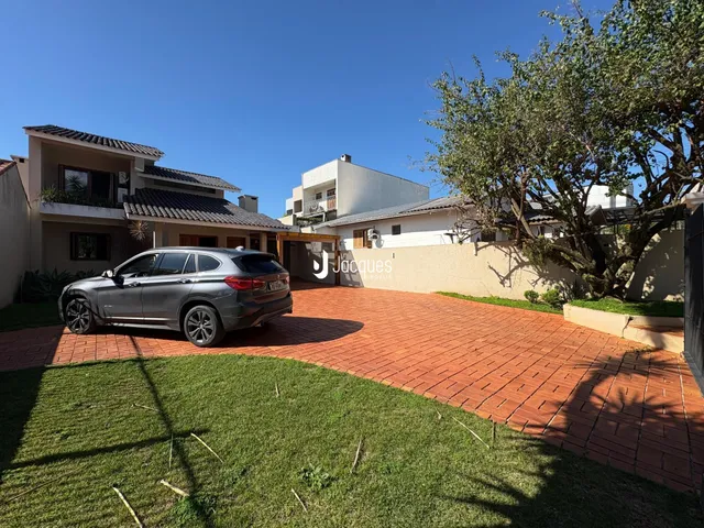 Casa com 4 dormitórios, foto 2