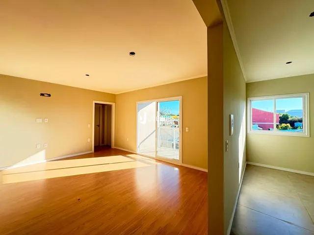 Apartamento com 2 dormitórios, foto 2