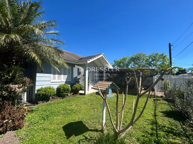 Casa com 2 dormitórios