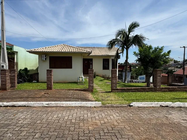 Casa com 2 dormitórios