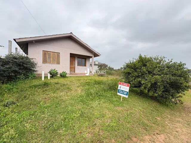 Casa com 1 dormitório