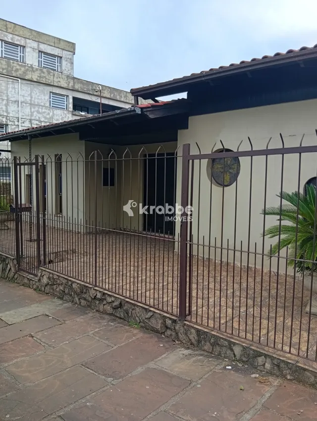 Casa com 3 dormitórios