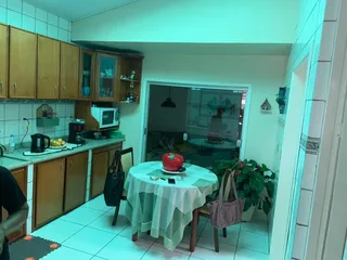 Casa com 4 dormitórios, foto 4