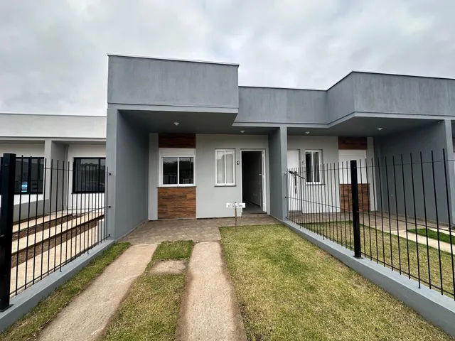 Casa com 2 dormitórios