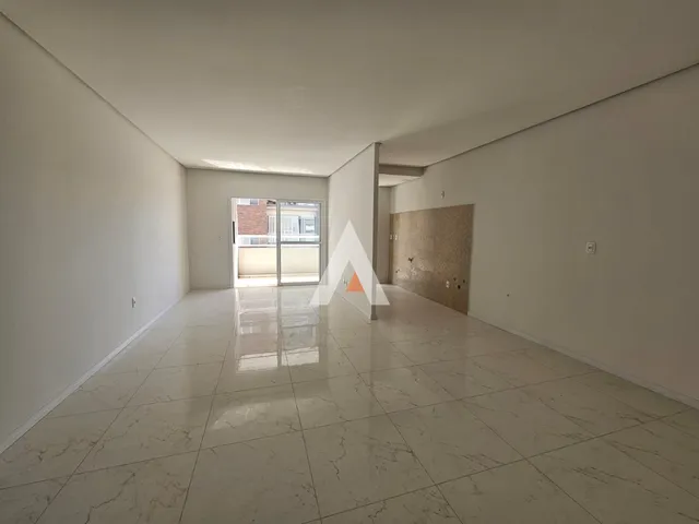 Apartamento com 3 dormitórios, foto 2