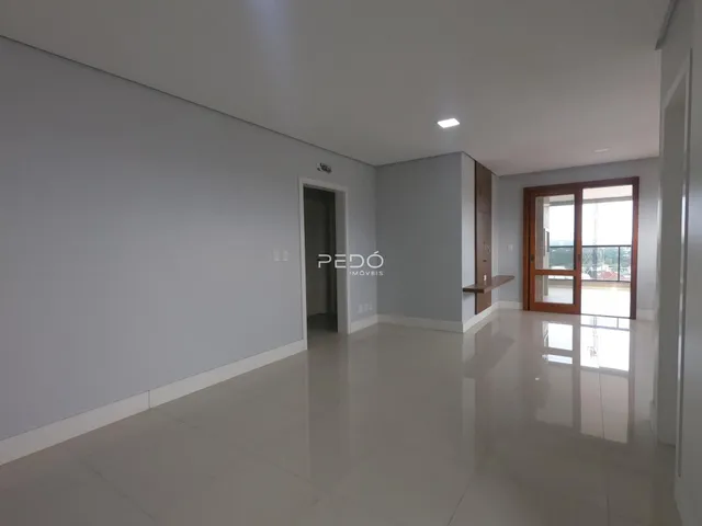 Apartamento com 3 dormitórios, foto 3