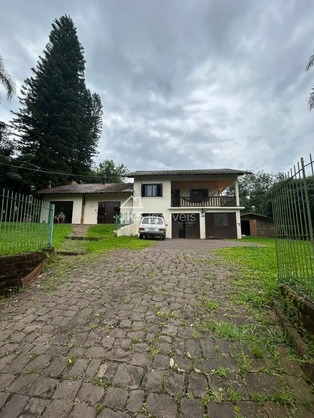 Casa com 3 dormitórios