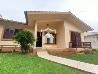 Casa com 5 dormitórios, foto 1