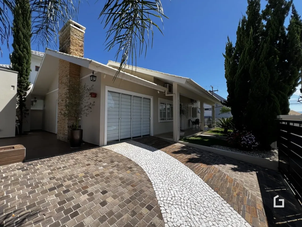 Casa com 3 dormitórios, foto 1