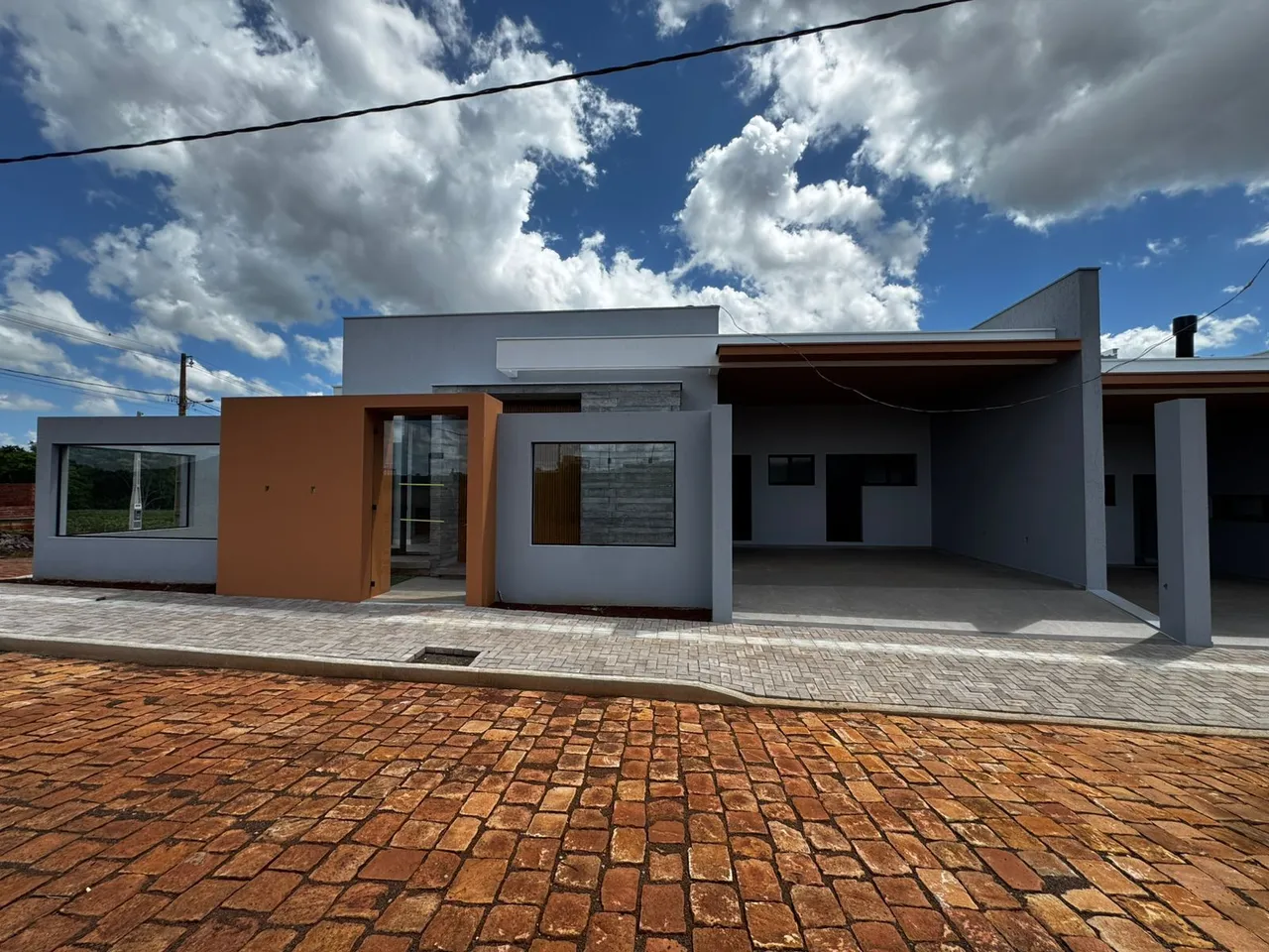 Imóvel com 3 dormitórios, foto 1