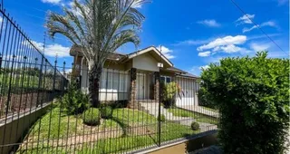 Casa com 3 dormitórios