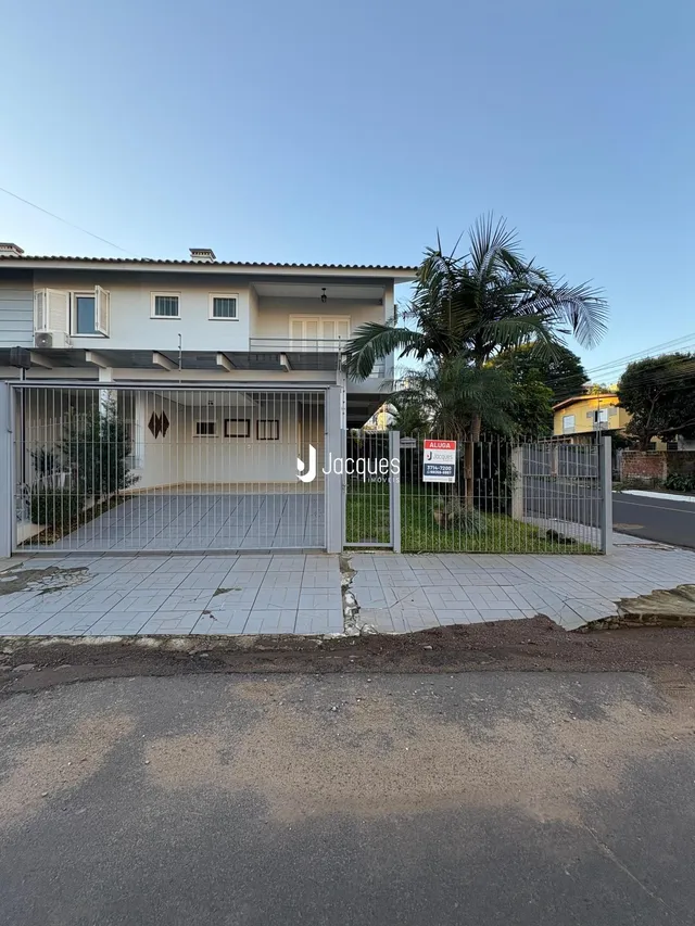 Sobrado com 3 dormitórios