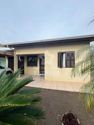 Casa com 2 dormitórios