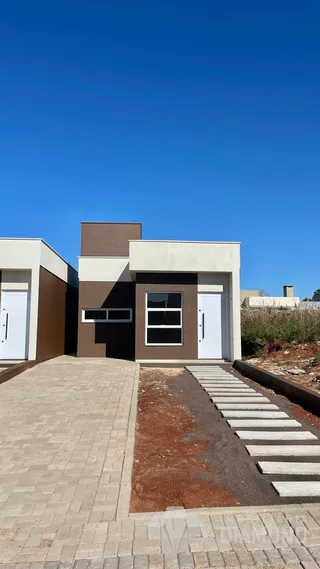 Casa com 3 dormitórios, foto 1