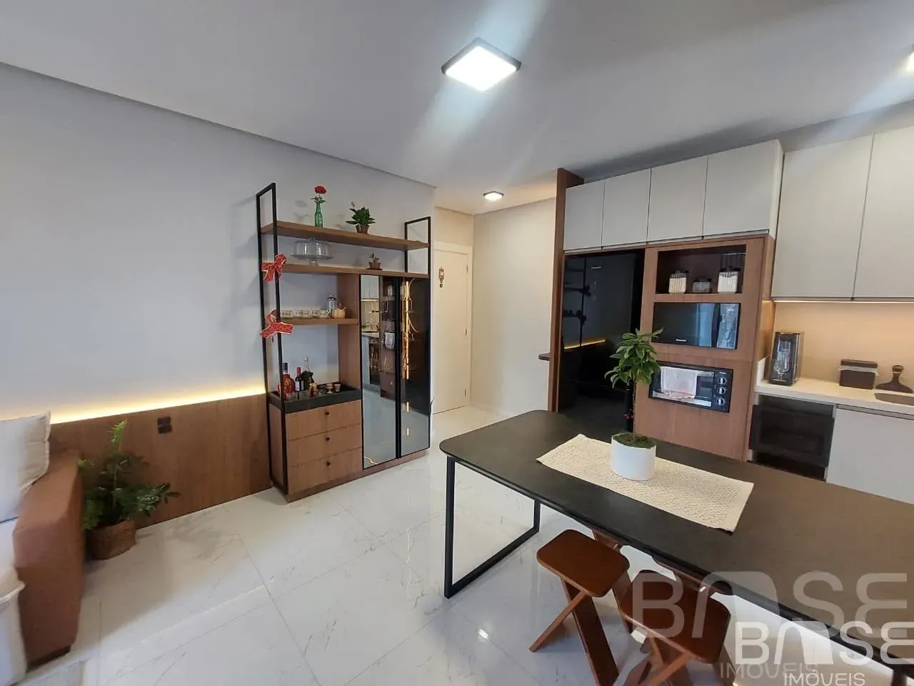 Apartamento com 2 dormitórios, foto 1