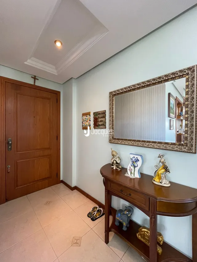 Apartamento com 3 dormitórios, foto 2