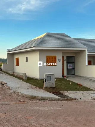 Casa geminada com 2 dormitórios, foto 2
