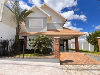 Casa com 3 dormitórios