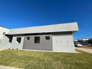 Foto da fachada de uma casa moderna em Lajeado, Brasil.