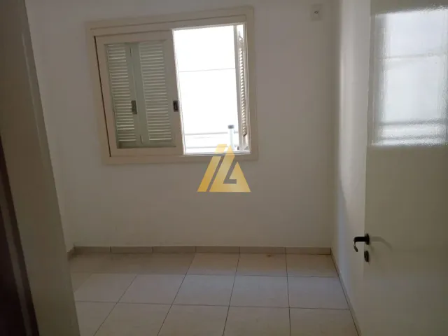 Apartamento com 2 dormitórios, foto 4