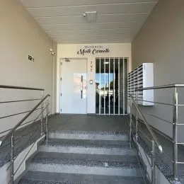 Apartamento com 2 dormitórios, foto 3