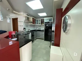 Sobrado com 4 dormitórios, foto 1