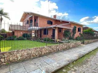 Casa com 4 dormitórios, foto 2