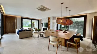 Casa com 4 dormitórios, foto 7