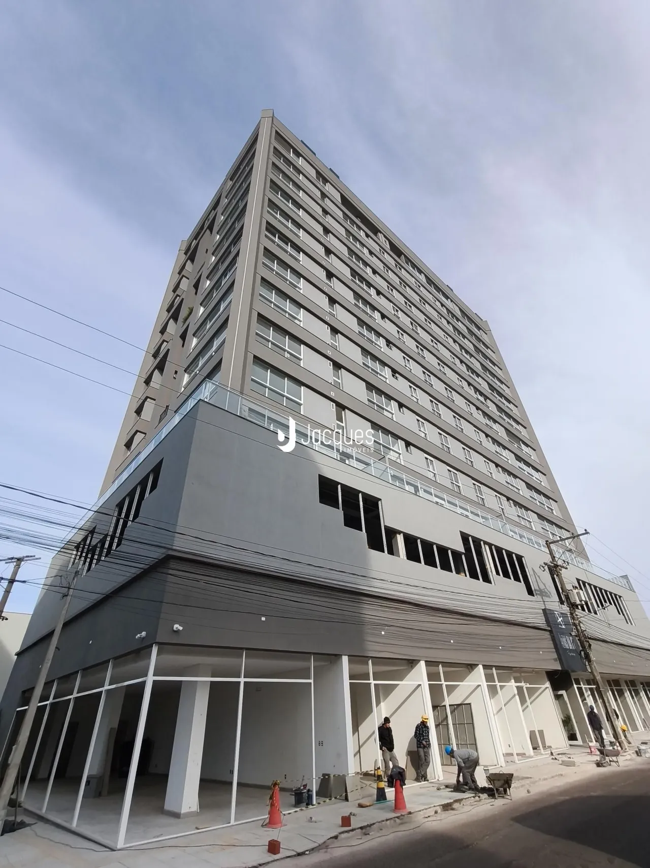 Fachada de um edifício residencial em construção em Lajeado.
