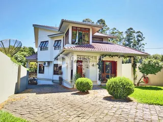 Casa com 3 dormitórios, foto 1
