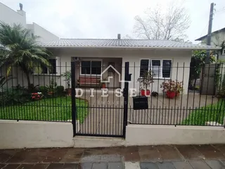 Casa com 3 dormitórios, foto 1
