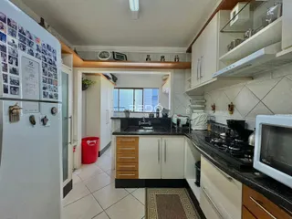 Vista da cozinha de uma propriedade em Lajeado, Brasil.