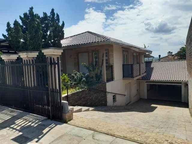 Casa com 3 dormitórios