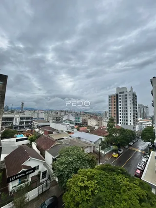 Vista aérea de edifícios residenciais na área de Lajeado, Brasil.